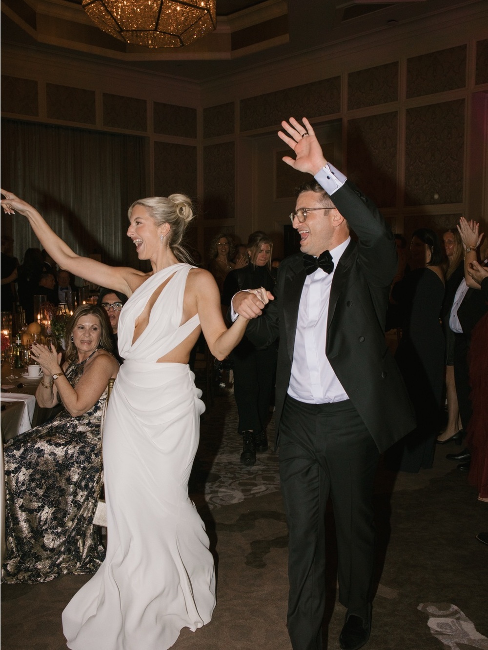 Custom Karla Gil Elegant One-Shoulder Ivory Draped Evening Dress - Picture 3 of 13